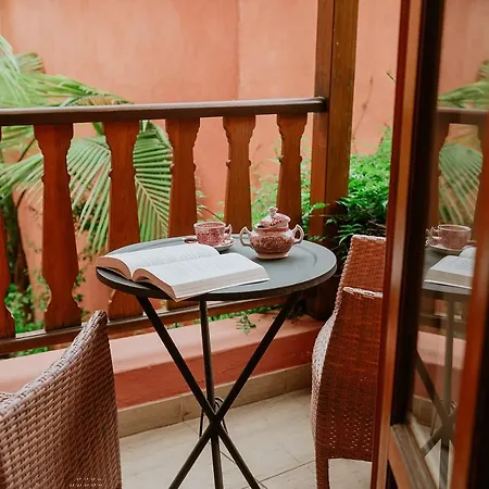 Apartment Homeforguest Rural House With Garden El Laurel *