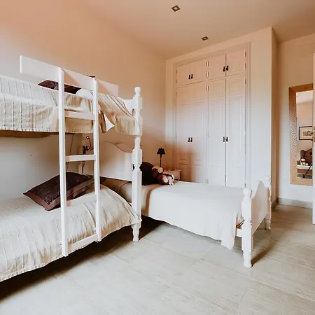 Homeforguest Rural House With Garden El Laurel Apartment